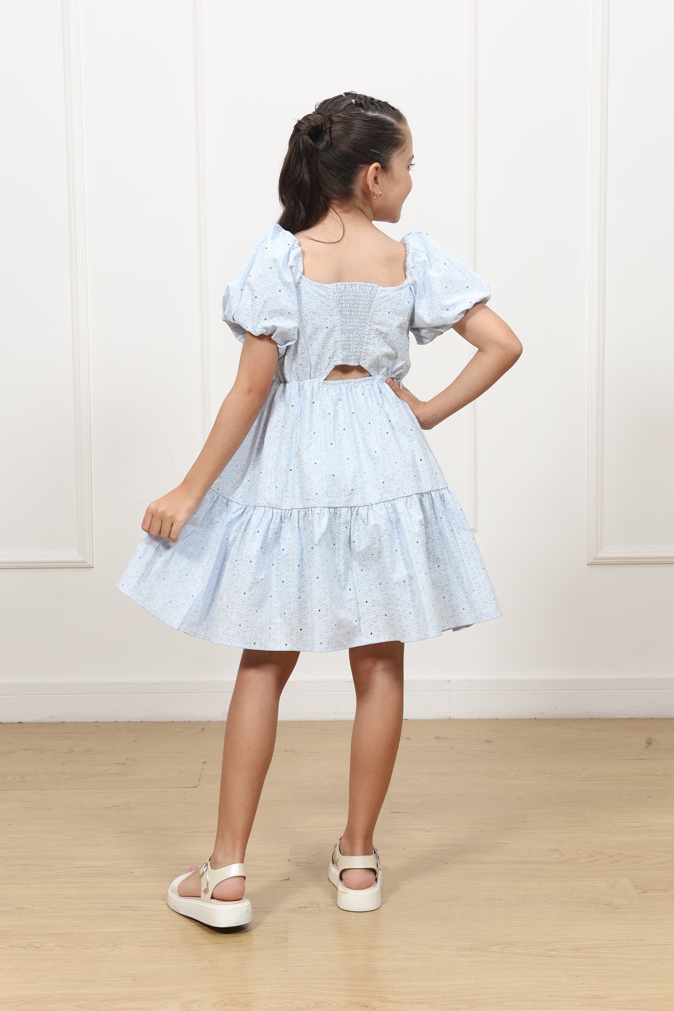 Vestido popelina Almendra manga corta