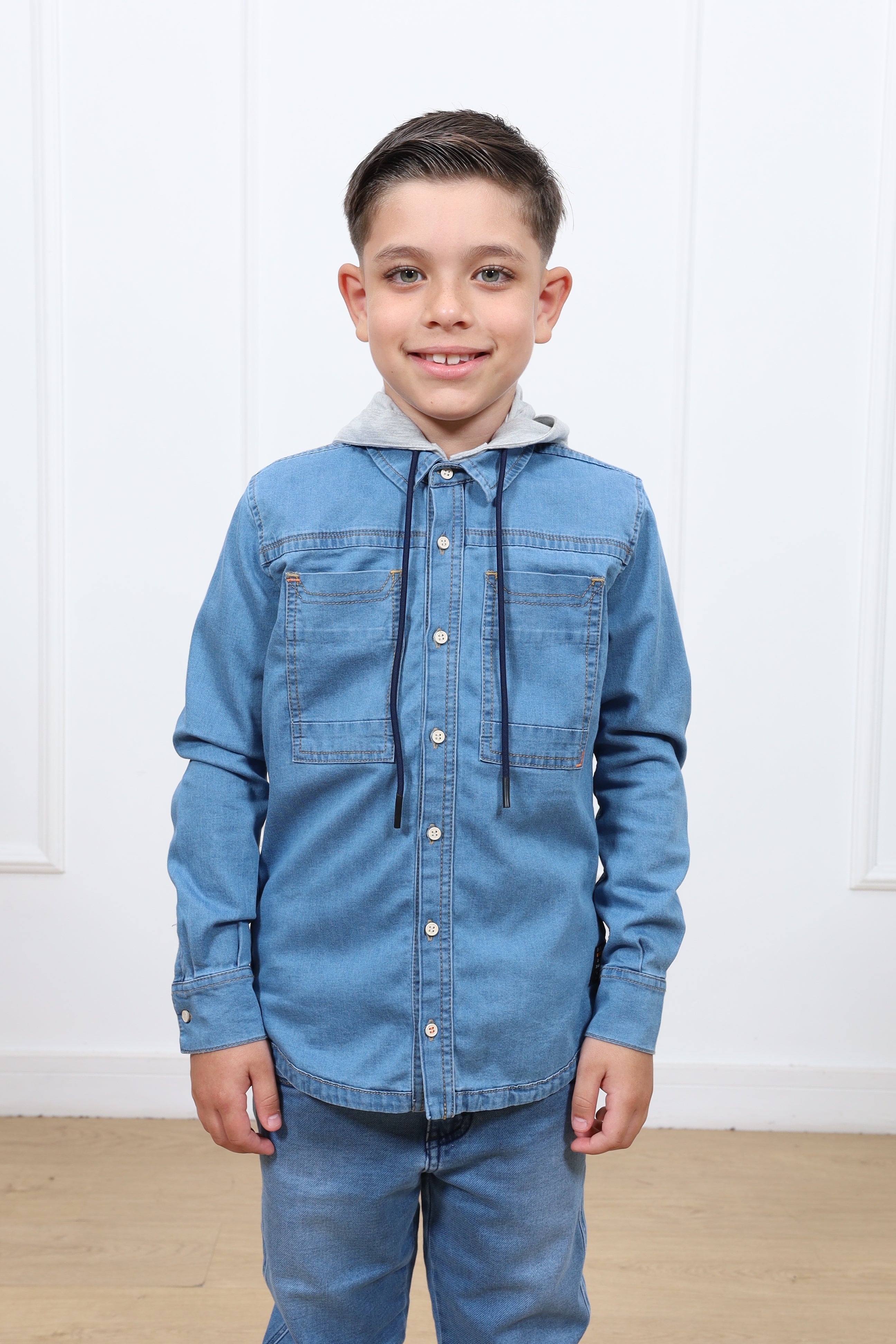 SobreCamisa denim Arthur manga larga con capucha clasic