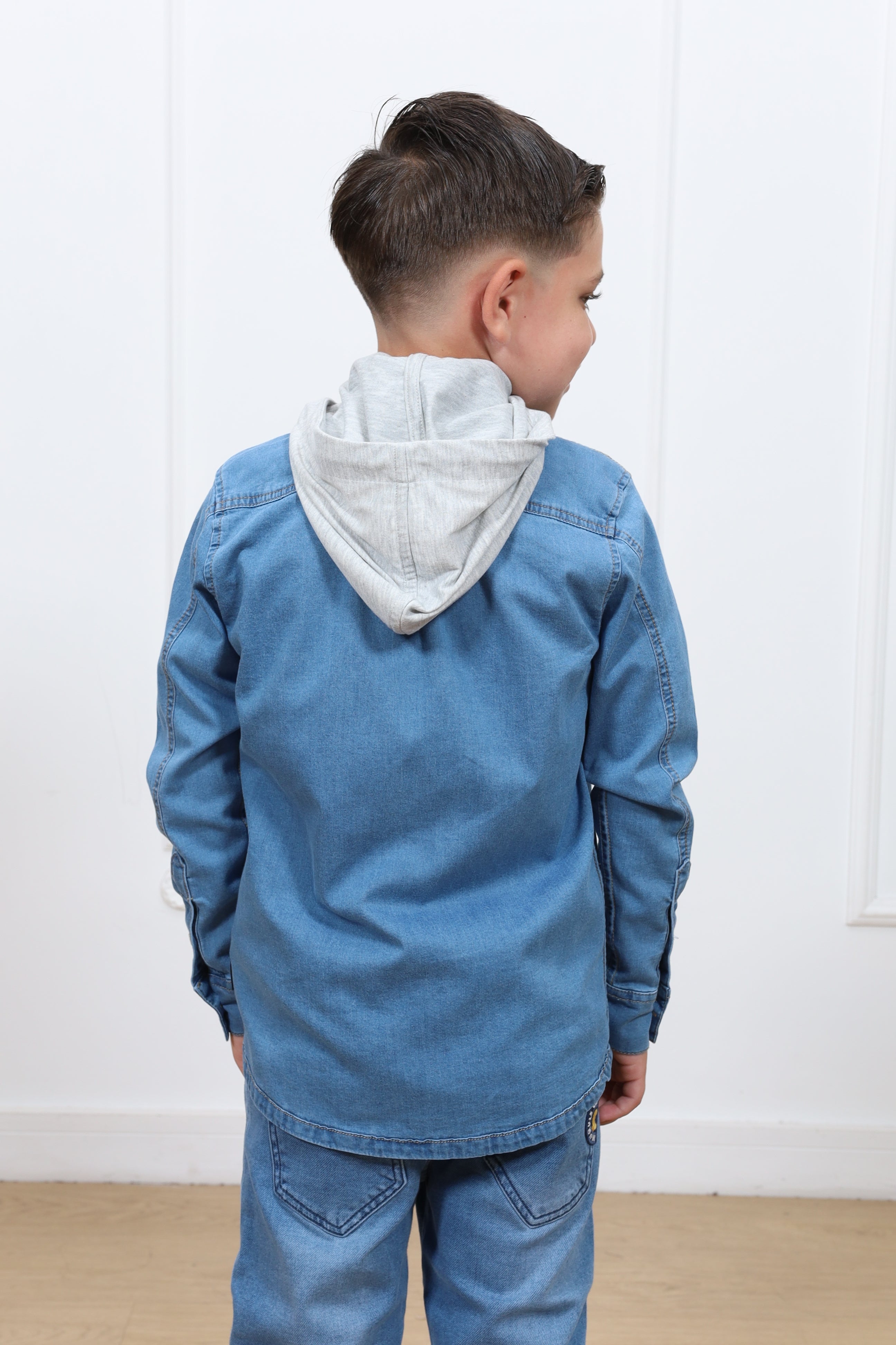 SobreCamisa denim Arthur manga larga con capucha clasic